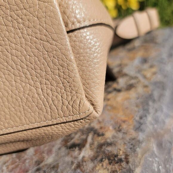 NWOT Coach Remi shoulder Bag with Whipstitch Daisy Applique - Picture 9 of 14